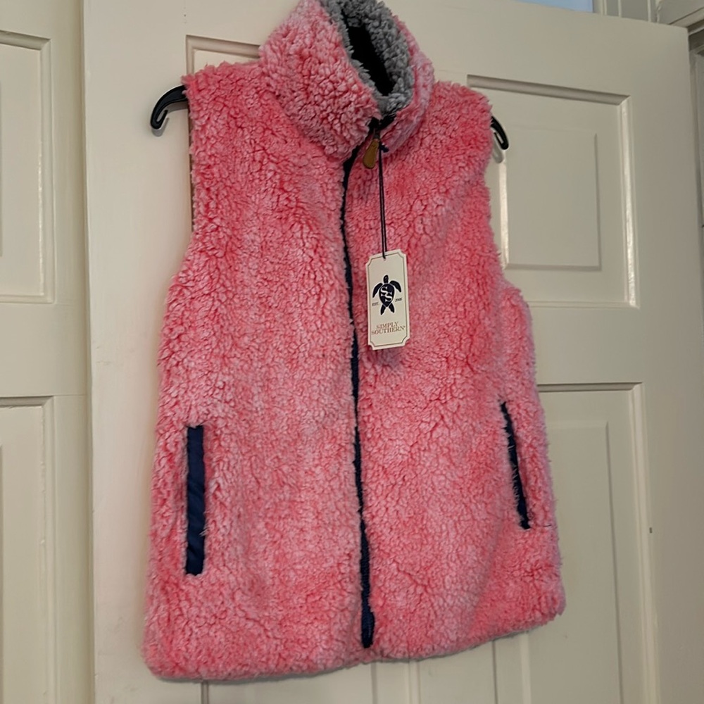 Simply Southern Sherpa vest. Size S pink